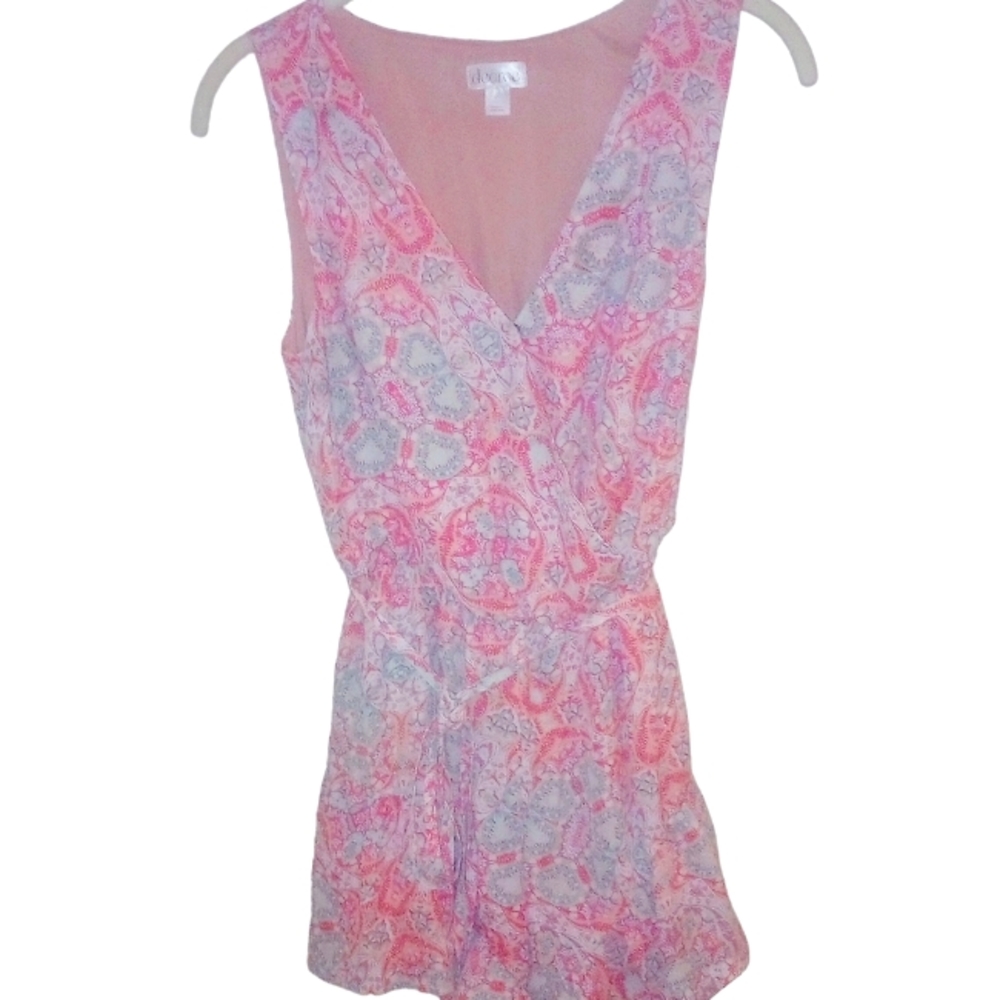 Decree Women's Paisley Folksy Peach Fully Lined Shortall With Wrap Top W…